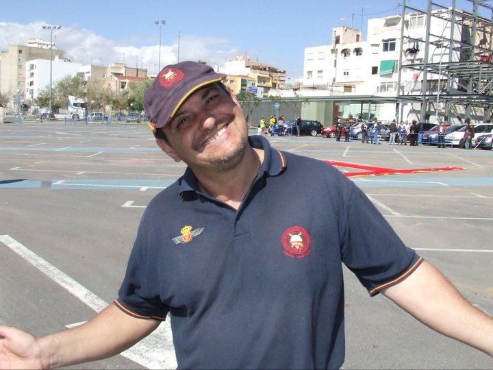 5ª IMAGEN DE LA FIESTA DE EXIBICIÓN  DEL RETIRO  BRIGADA DE SALTO DE ALICANTE