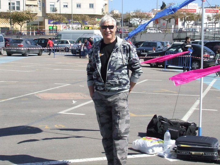 11ª imagen del homesaje de los saltadores paracaisistas de alicante