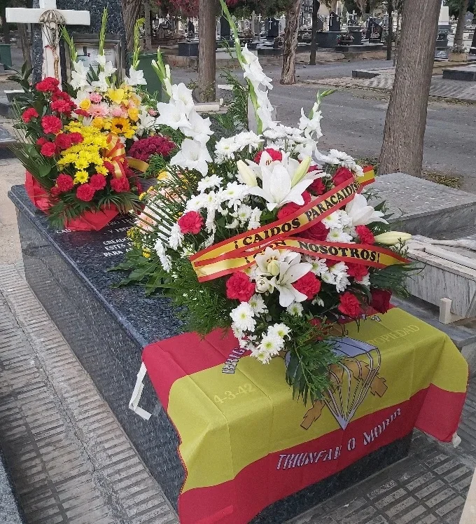 animversario homenaje cementerio