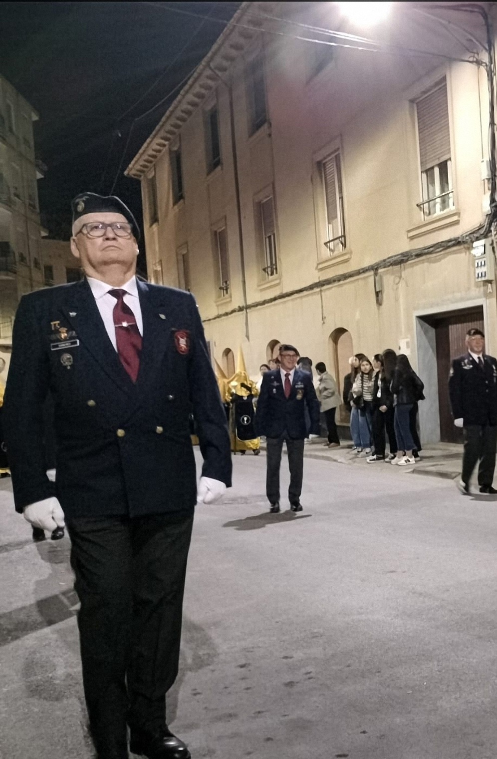 ESCOLTADO-EN-LA-PROCESION-DEL-SANTO-ENTIERRO-NOVELDA-13